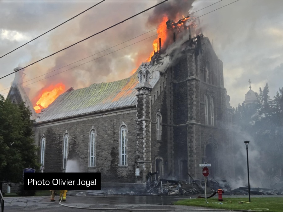 Messenger creation 352FB31B 46F8 4FC1 ADC4 02189D872E511W