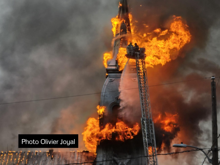 Messenger creation 873E84EE 3854 46EB BC38 8ECDA54F8BED1W