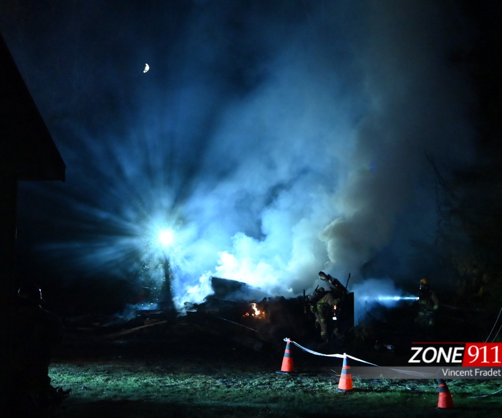 Incendie à Beauport : un bâtiment complètement détruit   