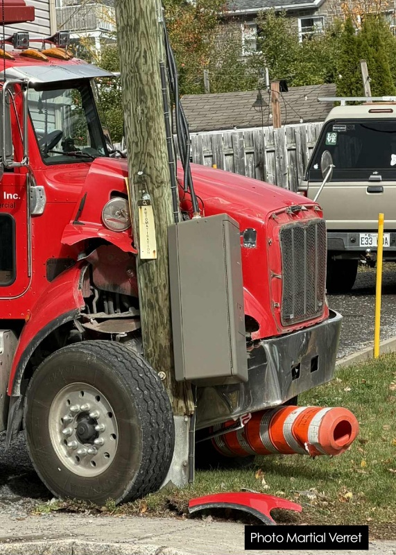 Messenger creation 39DC67A2 0A7F 45A5 A235 2A96422646211W