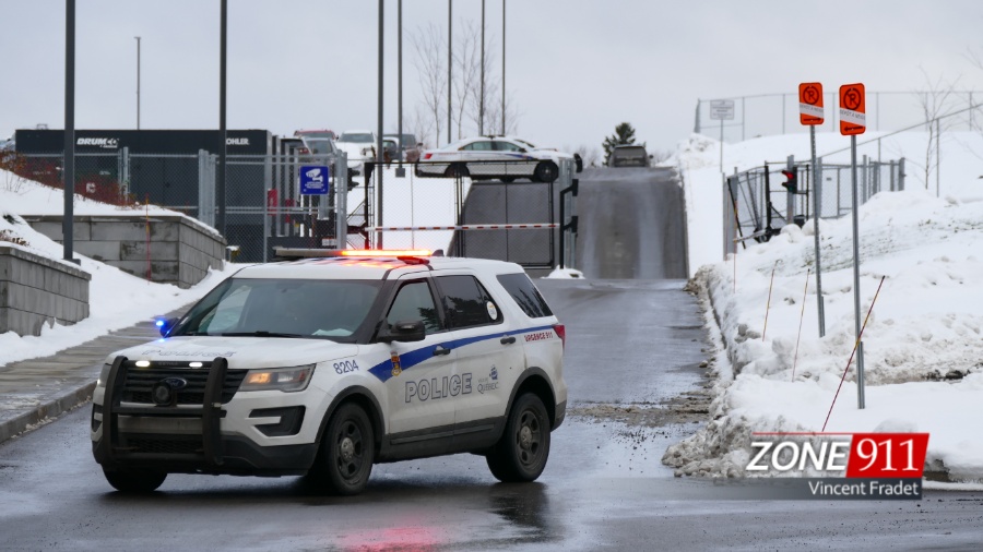Événement au poste de police de Québec : l'individu fait face à de multiples accusations 