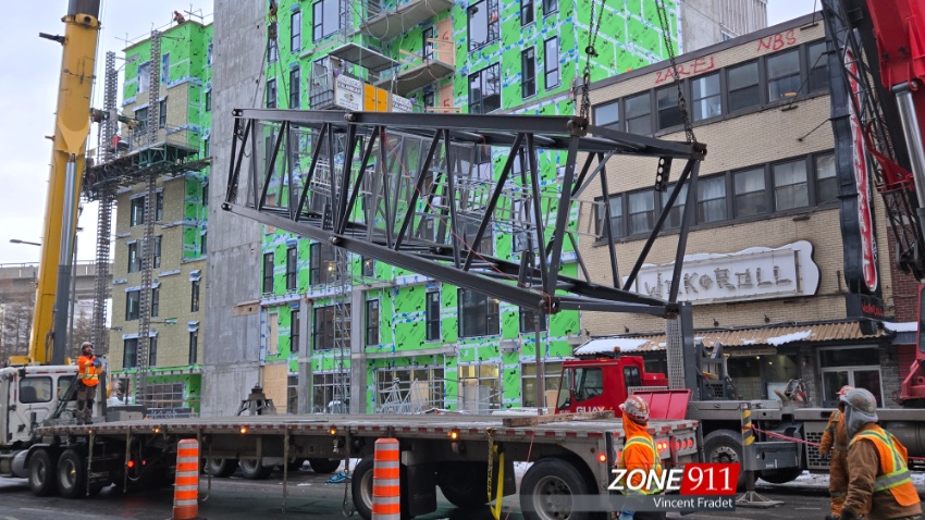 Québec - Importante congestion sur le boulevard Charest à cause d’une grue
