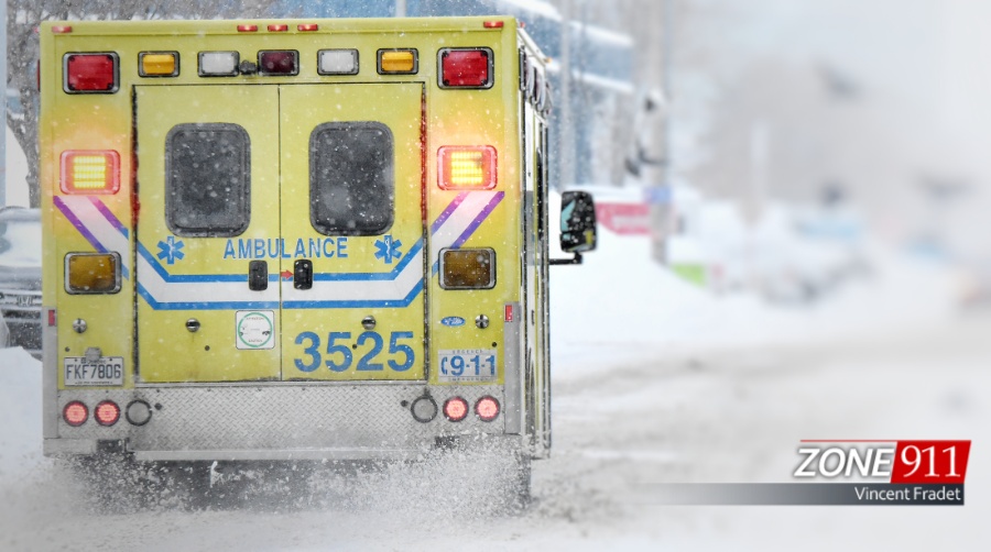 Deux personnes retrouvées sans vie après la chute d’un tracteur dans un lac à Saint-Zénon