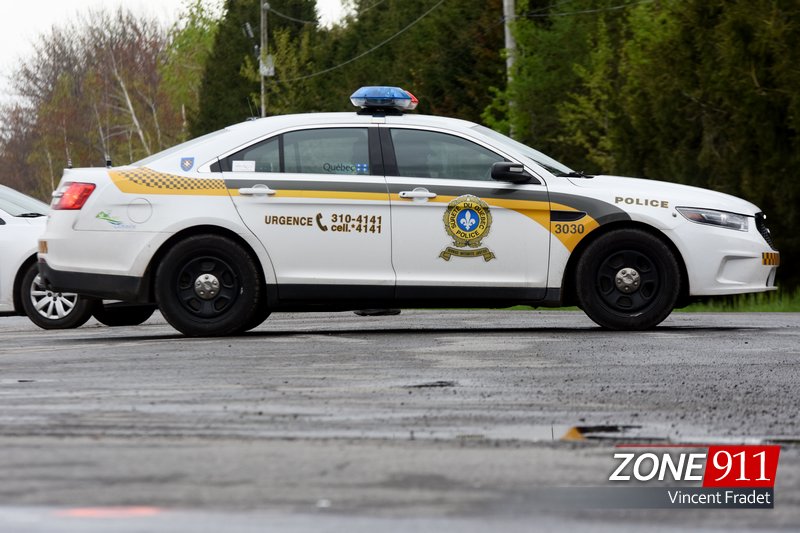 Un Ontarien arrêté à St-Raymond de Portneuf après avoir foncé dans une autopatrouille 